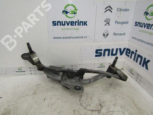 Used Front wipers mechanism Front wipers mechanism RENAULT TWINGO II (CN0_) 1.2 16V (CN04, CN0B) (75 hp) 10790978 10790978