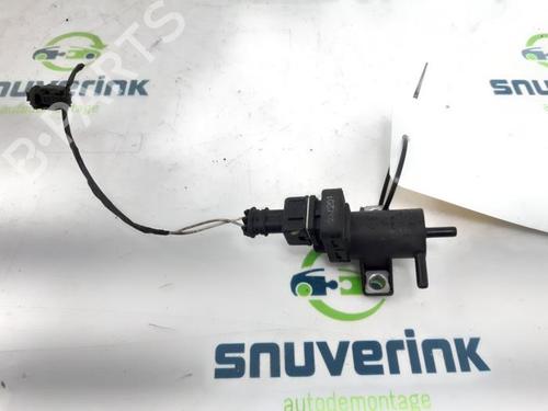 other-smart-forfour-hatchback-453-10-453042-453043-8200762162-2014-22395504 main image