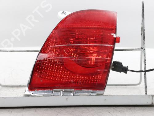 rear-fog-light-citroen-c3-aircross-ii-2r_-2c_-2017-34565715 main image