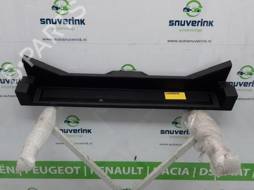Used Boot lining PEUGEOT 3008 II SUV (MC_, MR_, MJ_, M4_) 1.2 THP/ PureTech 130 (MRHNSM, MRHNSU, MRHNSJ, MRHNYW,... (131 hp) 19060403