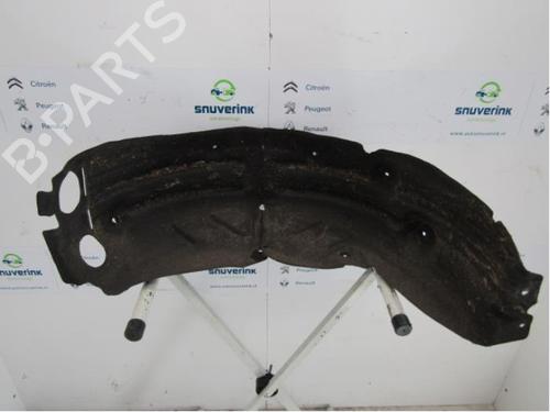 wheel-arch-renault-megane-iv-hatchback-b9amn_-2015-40590189 main image