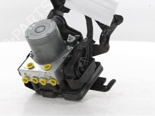 abs-pump-nissan-juke-f16_-2019-40266126 main image