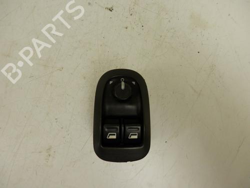 Used Switch PEUGEOT 206 Hatchback (2A/C) 1.4 i (75 hp) 10785203