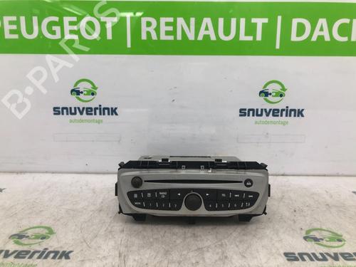 Bilradio RENAULT TWINGO II (CN0_) 1.2 16V (CN04, CN0B) (75 hp) 12683325