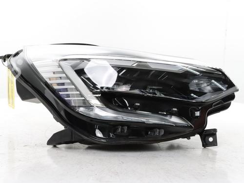 Used Right headlight Right headlight RENAULT CAPTUR II (HF_) TCe 100 (HFMT) (101 hp) 33874319 33874319