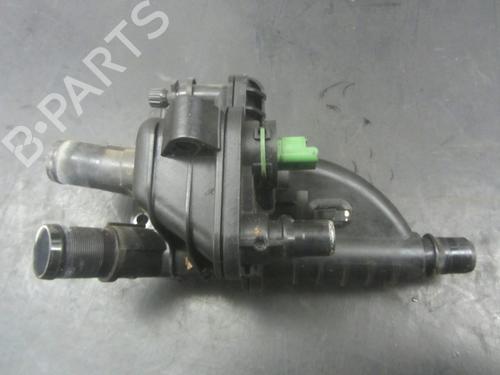 Used Thermostat housing PEUGEOT PARTNER Box Body/MPV 1.6 HDi (90 hp) 13188274