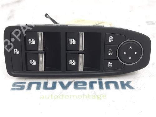 Switch RENAULT MEGANE E-TECH SUV EV60 (BNJ1) | BP24418285I30 - Image 2
