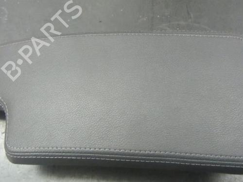 armrest-center-console-renault-megane-iii-hatchback-bz01_-b3_-2008-40561556 main image