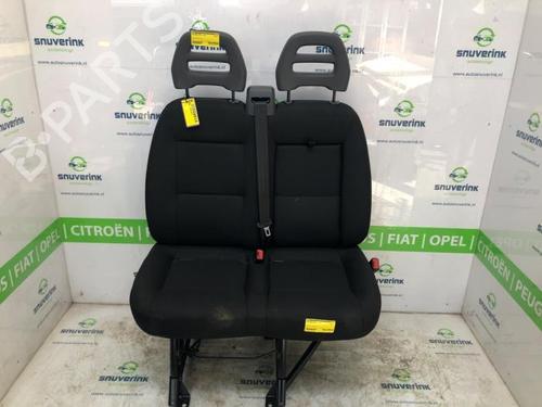 Used Right front seat Right front seat FIAT DUCATO Van (250_) 140 Multijet 2,2 D (140 hp) 40582871 40582871