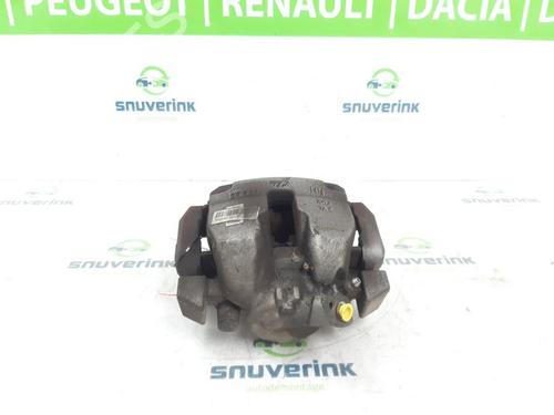 Used Right front brake caliper PEUGEOT 3008 II SUV (MC_, MR_, MJ_, M4_) 1.2 THP/ PureTech 130 (MRHNSM, MRHNSU, MRHNSJ, MRHNYW,... (131 hp) 21194445