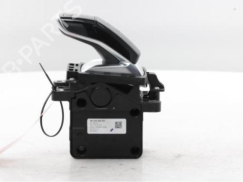 Used Gear lever Gear lever DS DS 3 / DS 3 CROSSBACK (UR_, UC_, UJ_) E-TENSE (UZZKXZ) (136 hp) 40589484 40589484