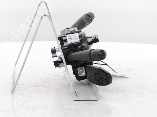 Steering column stalk PEUGEOT 2008 II (UD_, US_, UY_, UJ_, UR_, UC_) e-2008 (UKZKXZ) | BP31592504I23 