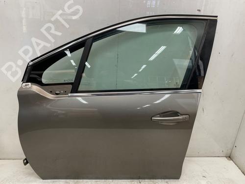 Used Left front door PEUGEOT 208 I (CA_, CC_) 1.2 VTI 82 (82 hp) 29426358