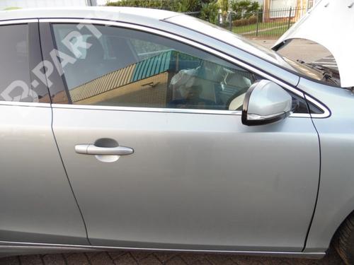 Used Right mirror Right mirror VOLVO V40 Hatchback (525) D2 (114 hp) 11097963 11097963