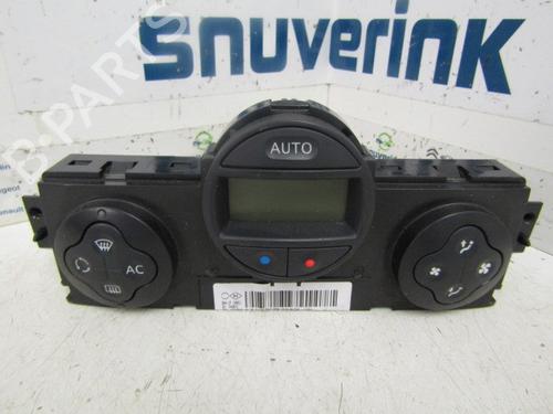Used Climate control RENAULT MEGANE II Estate (KM0/1_) 1.6 16V (112 hp) 17190963
