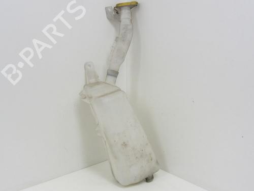 Used Windscreen washer tank RENAULT CLIO III (BR0/1, CR0/1) 1.5 dCi (BR17, CR17) (86 hp) 10784796