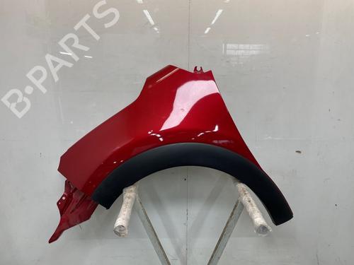 Guarda-lamas esquerdo CITROËN C3 III (SX) 1.2 PureTech 82 (83 hp) 30186186