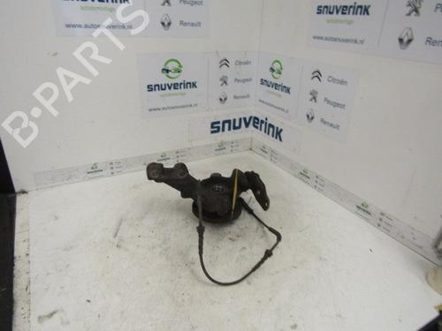 Used Left front steering knuckle RENAULT TWINGO II (CN0_) 1.2 (CN0D) (58 hp) 27687836