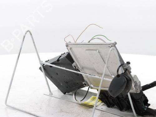 Engine control unit (ECU) DACIA SANDERO II TCe 90 (B8M1, B8MA, B8AC) | BP30757882M57 