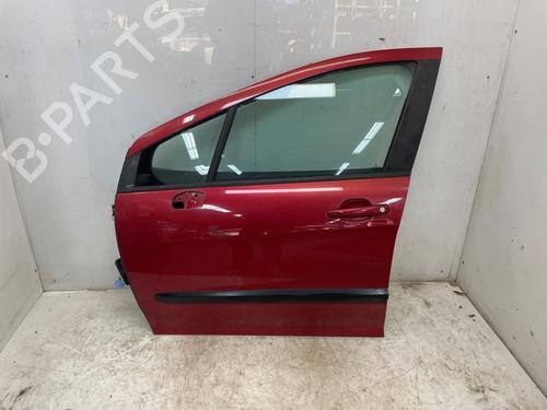 Used Left front door Left front door 31960702 31960702