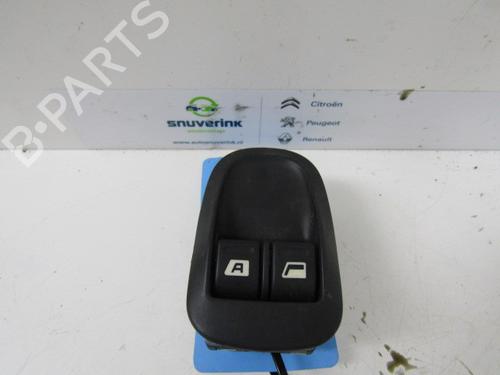 Used Switch PEUGEOT 206 Hatchback (2A/C) 1.4 i (75 hp) 10782895