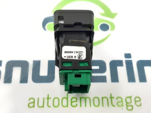 Switch CITROËN C4 II (NC_) 1.2 THP 130 (NCHNYM, NCHNYT) | BP24165324I30 