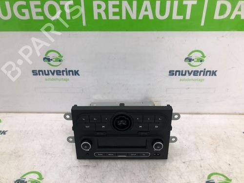 Used Radio Radio 24841193 24841193