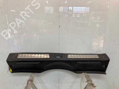 Used Boot lining RENAULT KADJAR (HA_, HL_) 1.2 TCe 130 (HLMR) (130 hp) 29241392