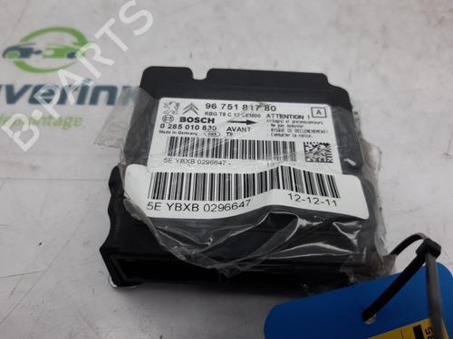 Used ECU airbags PEUGEOT 5008 (0U_, 0E_) 1.6 HDi (112 hp) 24165801