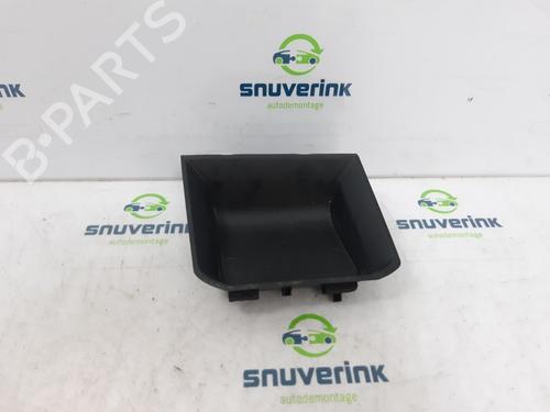Used Glove box PEUGEOT 3008 II SUV (MC_, MR_, MJ_, M4_) 1.2 THP/ PureTech 130 (MRHNSM, MRHNSU, MRHNSJ, MRHNYW,... (131 hp) 16571969