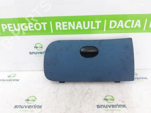 Used Glove box PEUGEOT 206 Hatchback (2A/C) 1.1 i (60 hp) 24164450