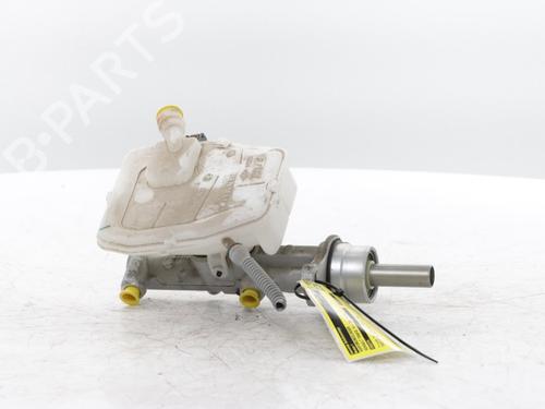 brake-master-cylinder-renault-trafic-iii-van-fg_-2014-34423267 main image