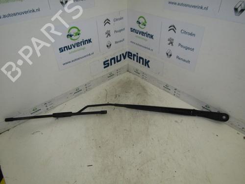 Used Front windshield wiper arm CITROËN DS3 (SA_) 1.6 HDi 90 (92 hp) 24162425
