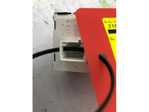 Switch DS DS 7 (J4_, JC_) E-TENSE 4x4 300 (J45GBU) | BP40580873I30 - Image 4