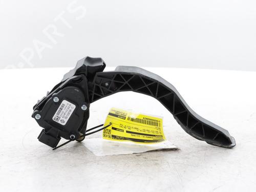 Used Pedal Pedal 37461807 37461807