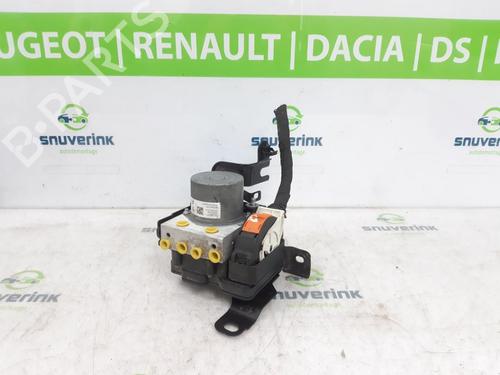 Used ABS pump PEUGEOT 3008 II SUV (MC_, MR_, MJ_, M4_) 1.2 THP/ PureTech 130 (MRHNSM, MRHNSU, MRHNSJ, MRHNYW,... (131 hp) 21194426