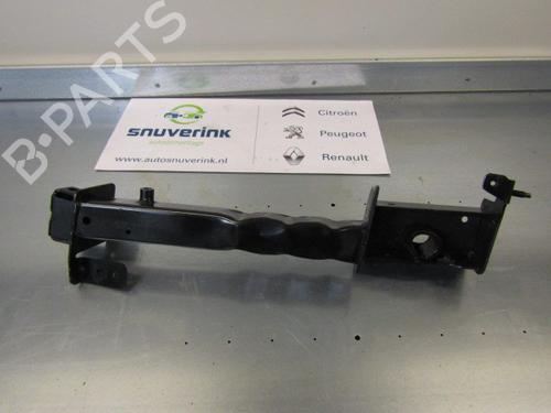 subframe-renault-megane-iv-hatchback-b9amn_-13-tce-140-b9nb-758241269r-2015-10807846 main image