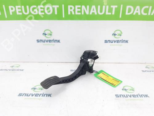 Used Pedal Pedal 18247501 18247501