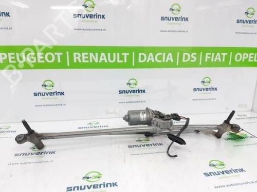 Used Front wipers mechanism Front wipers mechanism RENAULT MASTER III Van (FV) 2.3 dCi 145 FWD (FV0E, FV0F, FV0H, FV02, FV0M, FV0S,... (146 hp) 40576302 40576302
