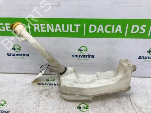 Used Washer pump Washer pump RENAULT CLIO IV (BH_) 0.9 TCe 90 (BHNF, BHMA, BHMH, BHJK, BHJR) (90 hp) 24160457 24160457