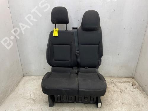 right-front-seat-renault-trafic-iii-van-fg_-2014-34423258 main image