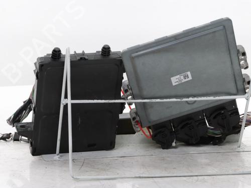 Engine control unit (ECU) RENAULT SCÉNIC IV (J9_) 1.2 TCe 115 | BP31050025M57 