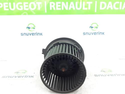 Heater blower motor RENAULT CLIO IV (BH_) 1.5 dCi 90 | BP13946015M62 
