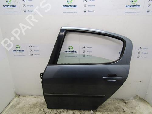 Left rear door PEUGEOT 407 (6D_) 2.0 HDi 135 (6DRHRH, 6DRHRE, 6DRHRG, 6DRHRJ) (136 hp) 10789774