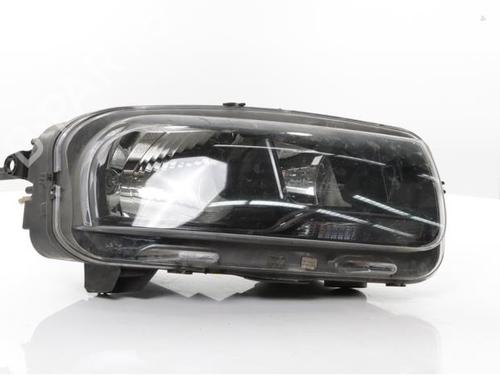 Used Right headlight Right headlight CITROËN C4 CACTUS 1.2 THP 110 (110 hp) 40084042 40084042