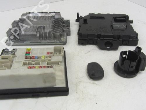 Used Engine control unit (ECU) RENAULT KANGOO / GRAND KANGOO II (KW0/1_) 1.5 dCi 105 (KW0F) (103 hp) 17190599