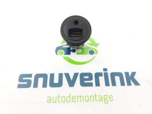 Used Electronic module Electronic module PEUGEOT 208 I (CA_, CC_) 1.4 VTi (95 hp) 40572041 40572041
