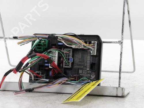 Used Fuse box Fuse box 34566909 34566909