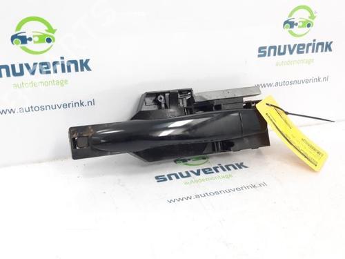 rear-left-exterior-door-handle-renault-kadjar-ha_-hl_-13-tce-140-hlnb-hln1-806714ea1a-2015-10806098 main image
