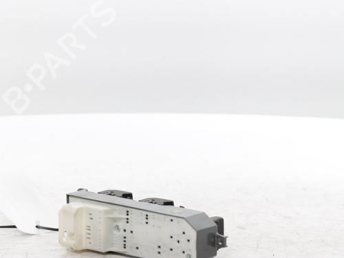 Switch TOYOTA YARIS (_P13_) 1.5 Hybrid (NHP130_, NHP130) | BP31261411I30